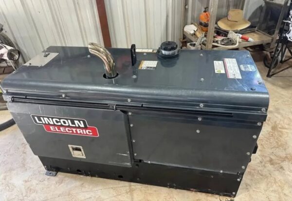 Used Lincoln Cross Country 300 Engine Driven Welder Used Lincoln Cross Country® 300 Engine Driven Welder